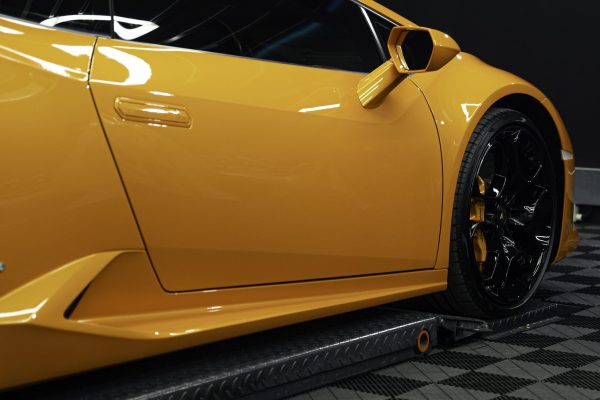Lamborghini Colour Change Vinyl Wrap